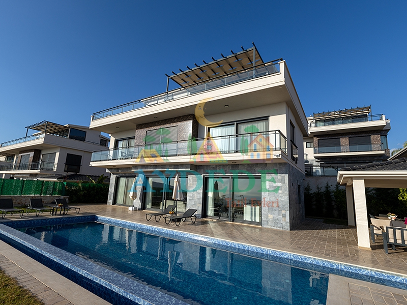 Villa Kuvars 1