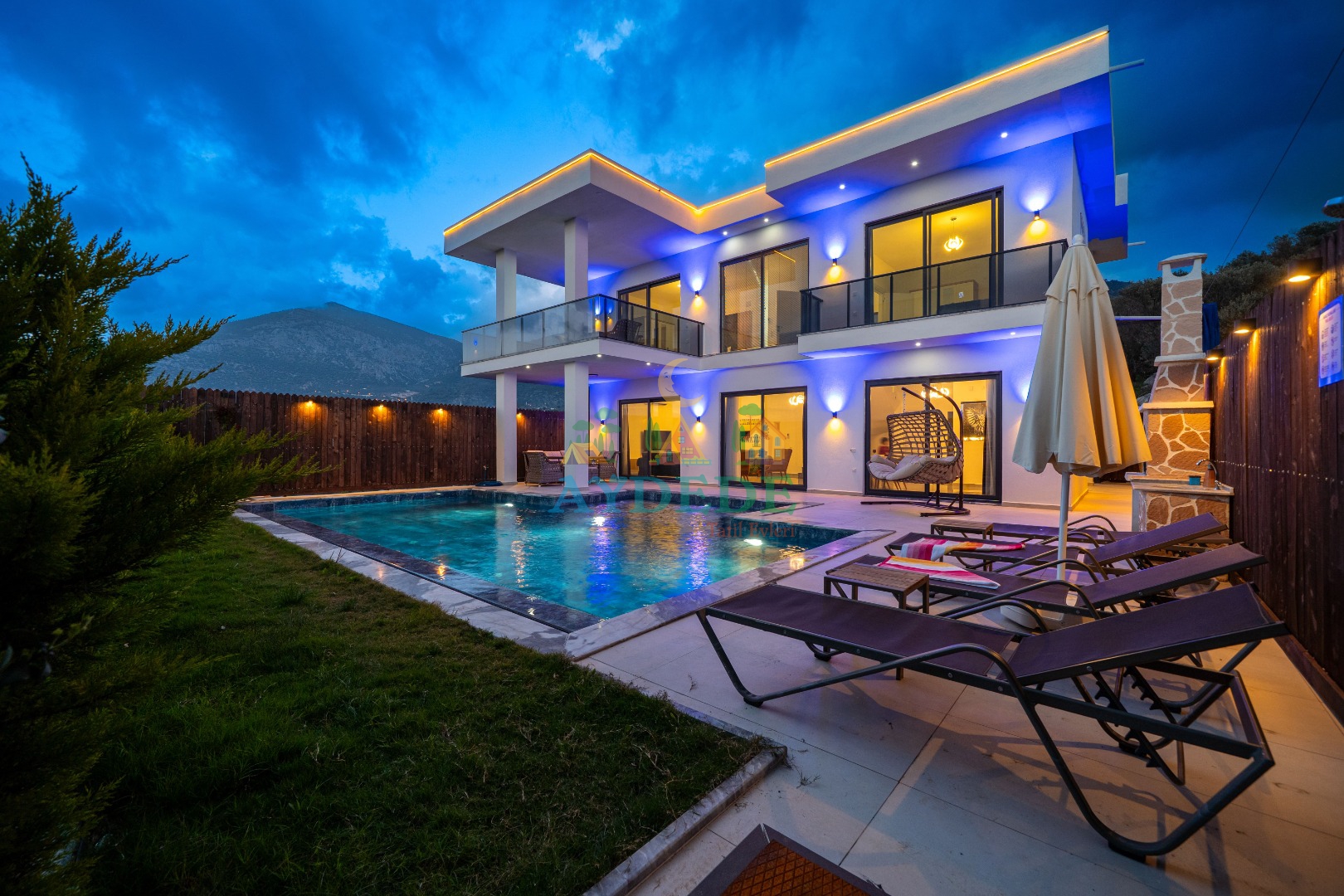 Villa Rua 4