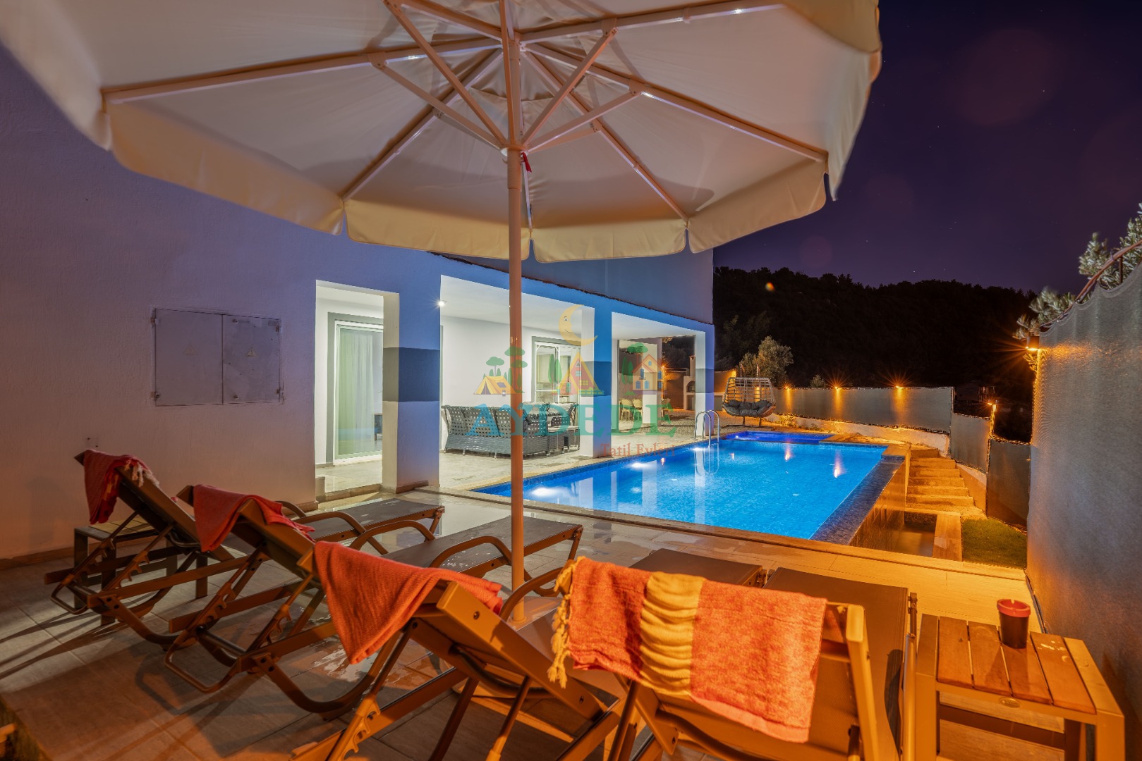  Villa Apilla