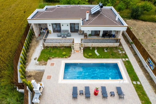 Fethiye’de Konforlu Tatil Evi Kiralama Seçenekleri