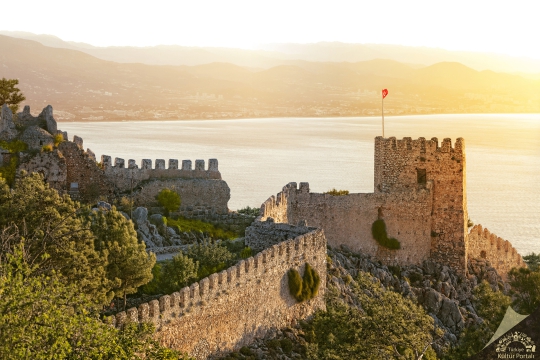 Alanya Gezilecek Yerler: Kapsamlı Rehber (2026)