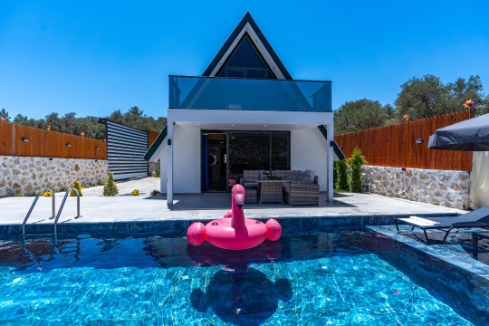 Villa Leylak 1 | Patara Yakını Tam Korunaklı Balayı Villası