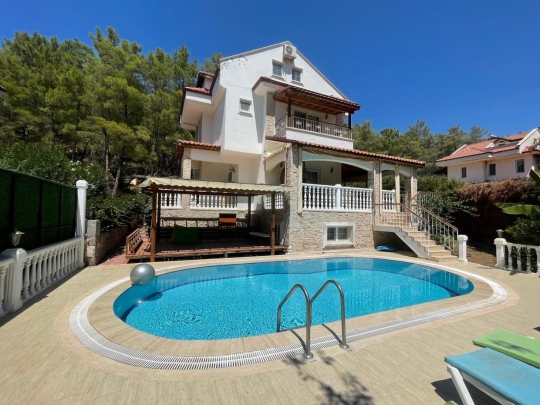 Villa Penta-Hisarönü Kiralık Villa