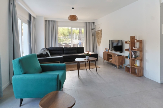 Villa Nera Bloom Fethiye Yeşilüzümlü modern ve ferah salon