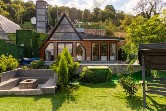 Love Bungalov 1