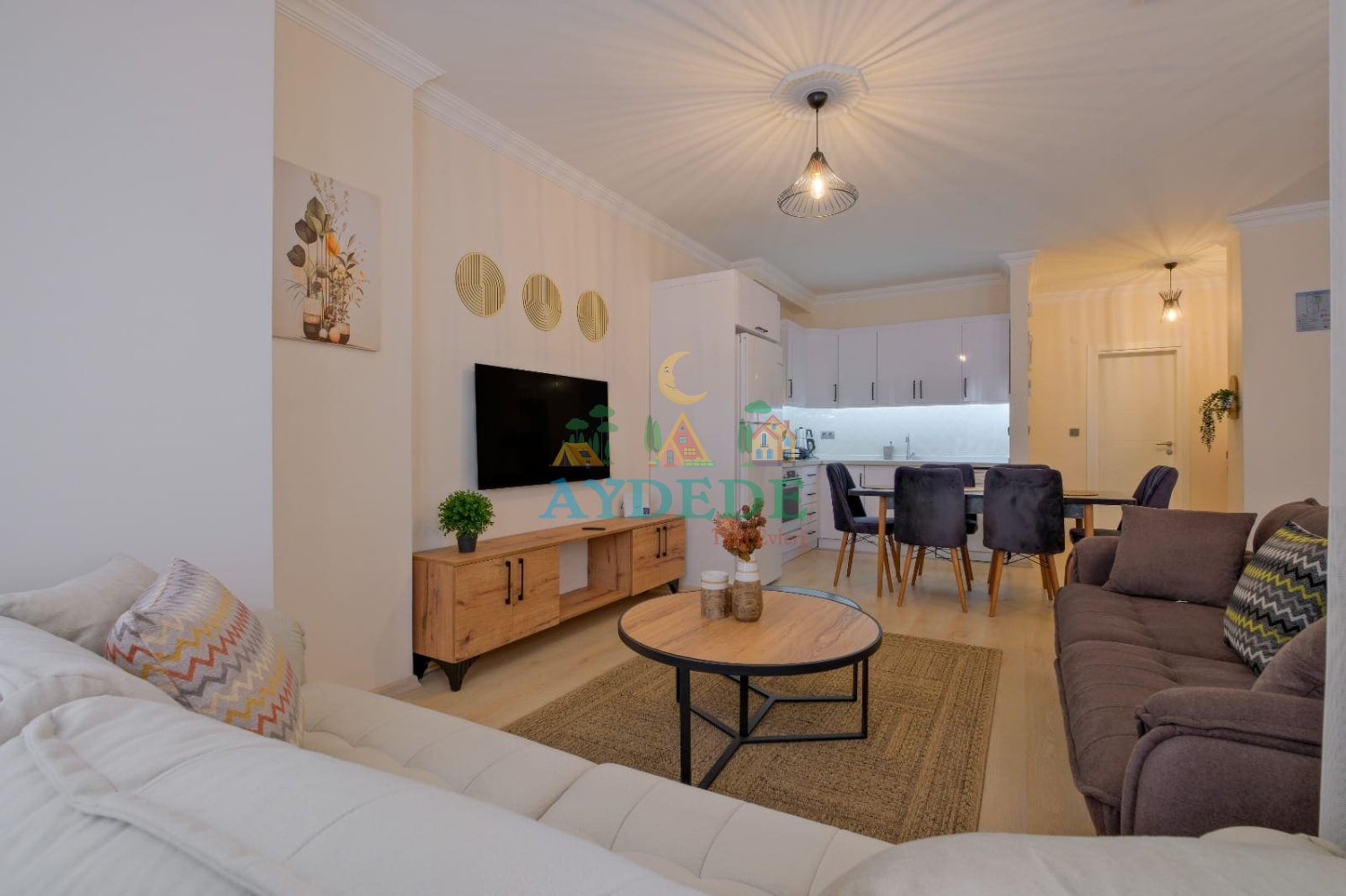 Fethiye Patlangıç Han Apart 4 salon, modern ve geniş oturma alanı